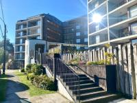 Hermoso y moderno departamento a pasos del lago - B&B Puerto Varas