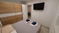 New,PREMIUM,1-bedroom app FJAKA,quiet strict center,free parking,tech-ready,near beach - B&B Makarska