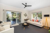 A Little Jewel By The Sea - B&B Mollymook