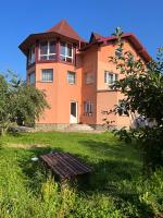 B&B Verkhovyna - Domashnya Oselya - Bed and Breakfast Verkhovyna