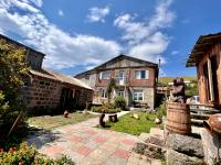 Yerivar - B&B