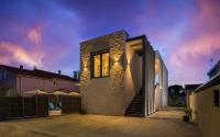 Studio apartments Villa Valla - free bikes - B&B