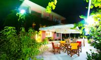 B&B Lixouri - BABI'S VILLA - Garden apartment - Bed and Breakfast Lixouri