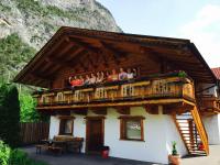 Camera Familiare con Bagno Privato