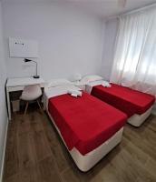 Sant Jordi Pisos - Dos de Maig - B&B Barcellona