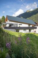 Starla 4 - B&B