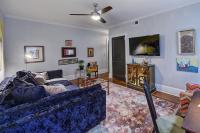 B&B Charlotte - The Home Collection CLT: Lamar Avenue - Bed and Breakfast Charlotte