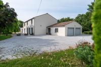 Chez PhiL - Bed and Breakfast La Pomarède