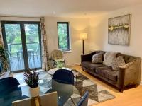 Brownberry Tree Serviced Apartment - B&B