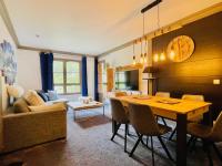 ARC 1950 Appt 6/8 pers LUXE MANOIR SAVOIE - SKI IN SKI OUT - B&B Arc 1950