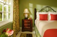 Queen Standard Room