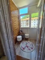 Garsoniera Slanic-Moldova - B&B Slănic-Moldova