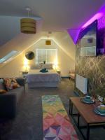 B&B Birmingham - Vibrant & Modern studio apartment in Birmingham - Bed and Breakfast Birmingham