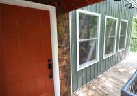 Secluded Treehouse in the Woods - Tree Hugger Hideaway - Bed and Breakfast Branson