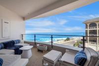 Sea Gem Beachfront Condo in famous Windansea - Chambres d’hôtes San Diego