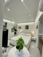 Corfu Port Art Studios - B&B Ágios Rókkos