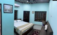 B&B Calcutta - Teakwood Suite - Nokha House - Bed and Breakfast Calcutta