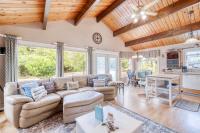 The Seaside Retreat - Meredith Lodging - B&B