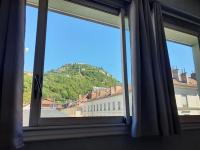 Grenoble: jardin de ville... - B&B Grenoble