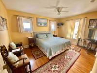 B&B Niagara Falls - Two bedrooms unit with jacuzzi and great view - Bed and Breakfast Niagara Falls