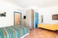 Camera Matrimoniale con Vista Giardino