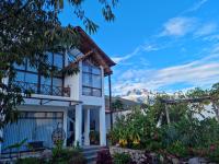 Flores de la Villa - B&B Huarán