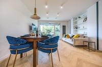 Hello Apartments Chmielna with private parking and balcony - Bed and Breakfast Gdansk