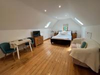 B&B Canterbury - The Annexe at Yew Tree House - Bed and Breakfast Canterbury