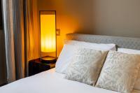 Deluxe Room (1 adult + 1 child)