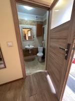 Estudio con balcón