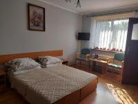 Vierbettzimmer mit eigenem Bad