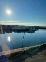 B&B Vardø - Bangsund harbour view - Bed and Breakfast Vardø