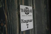 Zimmer mit Kingsize-Bett und Whirlpool