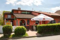 Restaurace-Penzion U Pilota - B&B