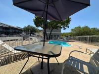 Home Suites Hill Country - B&B San Antonio