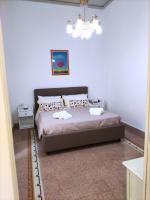 Apartment mit Balkon
