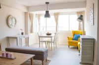 Lloret de Mar - BeachSide Apartment - Free Parking - limited size car - B&B Lloret de Mar