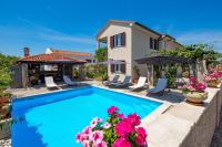 Apartments Bugenvila Brzac - B&B Brzac