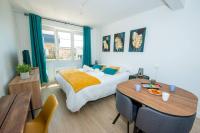 Appartement Proche Gare Routière - Ferienwohnung Fougères