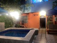 Funky Monkey - B&B