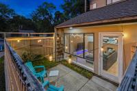 NEW King with Loft Beach Near Gulf - B&B Gulfport