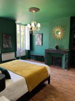 Queen Room with Pool View