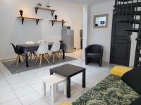 B&B Cambrai - Loft 4 du Temple HyperCentre & Parking - Bed and Breakfast Cambrai