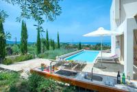 Olivia by Vintage Travel - B&B Acharávi