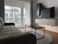 4FriendsCoresiBrasov Y - B&B Braşov