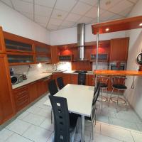 B&B Pécs - City Center Apartman - Bed and Breakfast Pécs