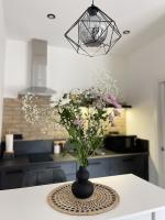 Cozy Studio Apartment with Terrace + Free Parking - Ferienwohnung Opatija