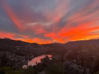 The most breathtaking Lake and Mountain View - Bed and Breakfast Fallbrook