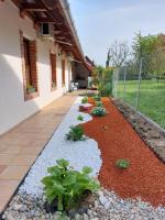 Négy Évszak Apartmanház - B&B