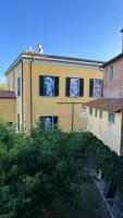 Orizzonti Toscani new apartment with view and pool - Ferienwohnung Lajatico